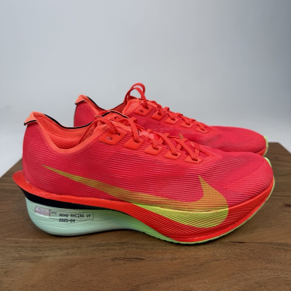 New Womens‎ Nike ZoomX Vaporfly Next% 4 Bright Crimson Shoes Sneakers 9.5 M